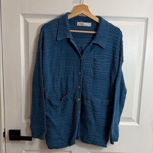Free people beach blue Cardigan Sweater
Oversized can fit a large